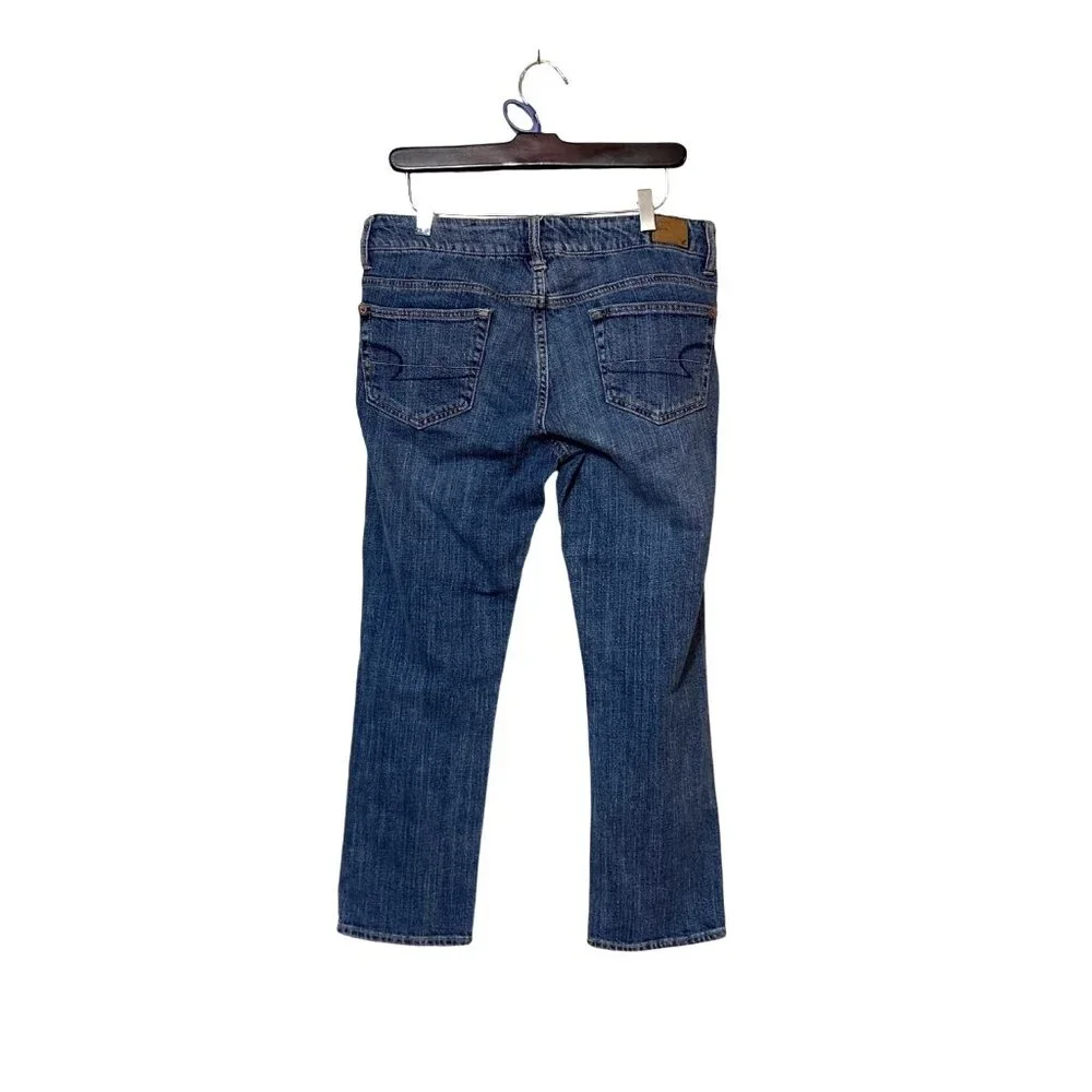 American Eagle Stretch Boy Fit Distressed Denim Jeans Size 6 - Picture 2 of 6